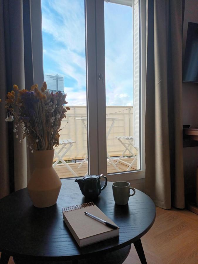 Paris Balcony Top Floor Room Exterior photo